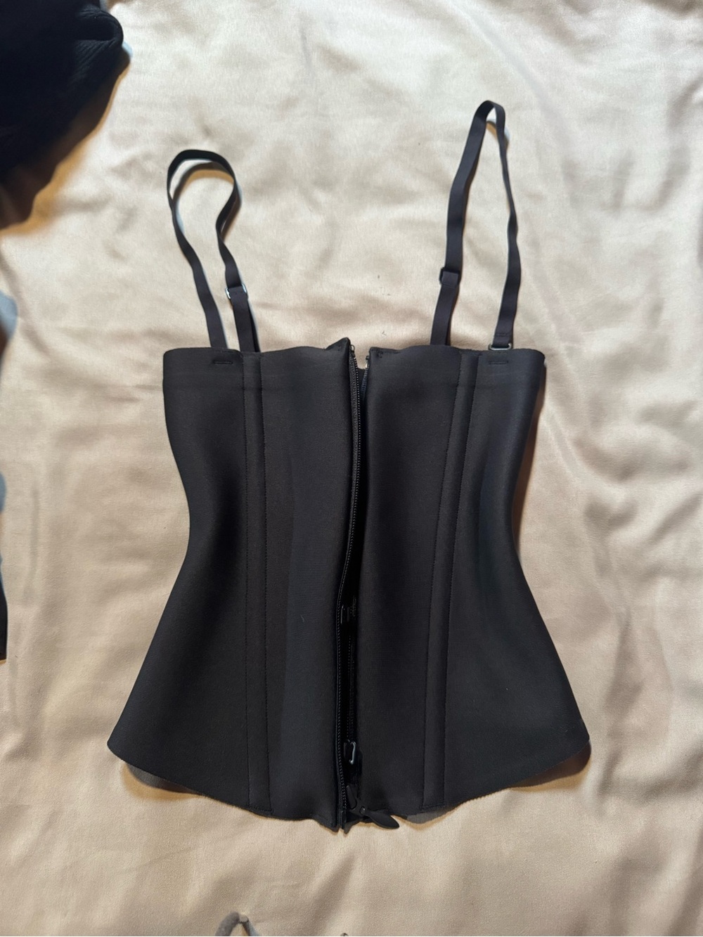 SKIMS Core Sculpt Waist Cincher - Picture 1 of 1